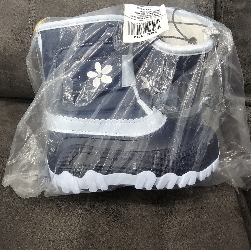 Kids Navy Blue Snow Boots